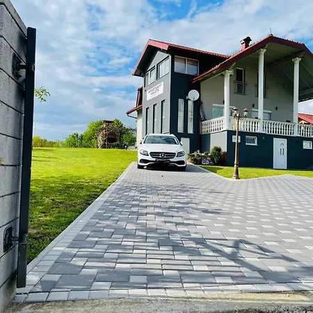 Vuleta Deluxe Extra Groß * Prijedor
